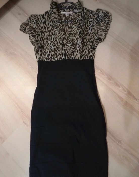 Sukienka mała czarna