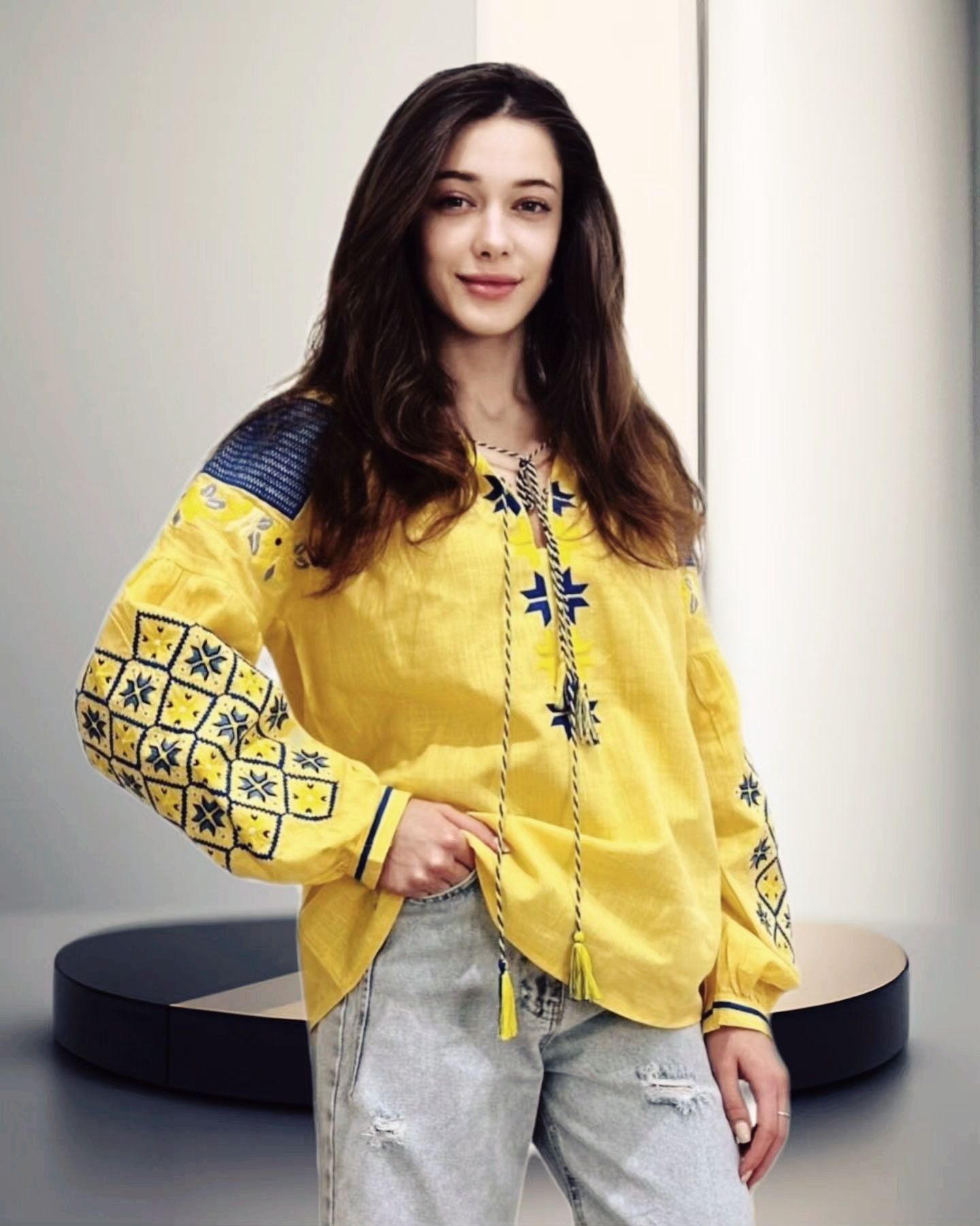 Натуральна жіноча вишиванка S, M, L