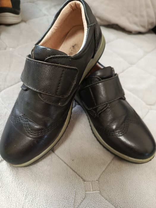 Дитячі туфлі для хлопчика