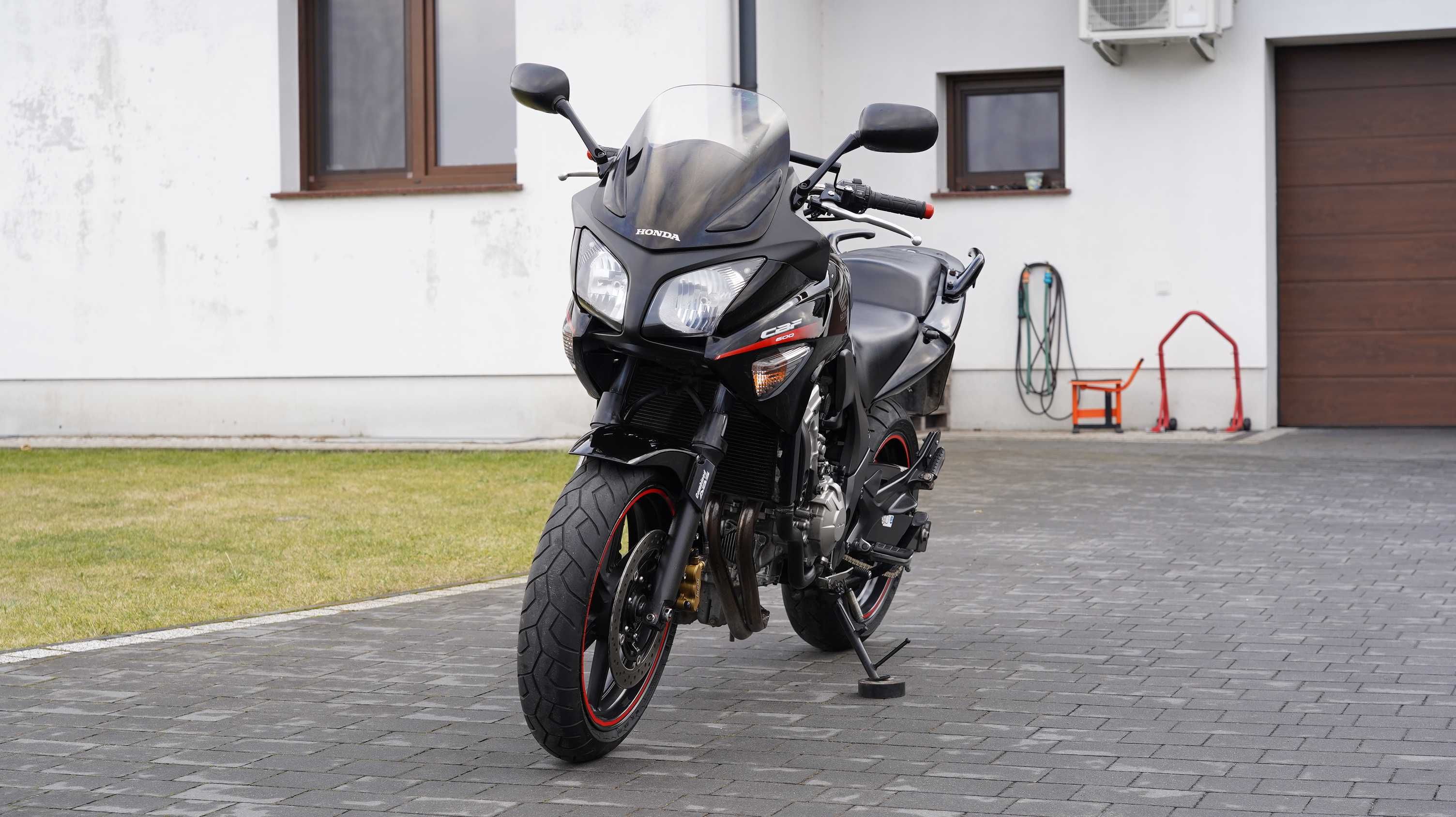 honda CBF 600 S  -- 2010  -- wtrysk