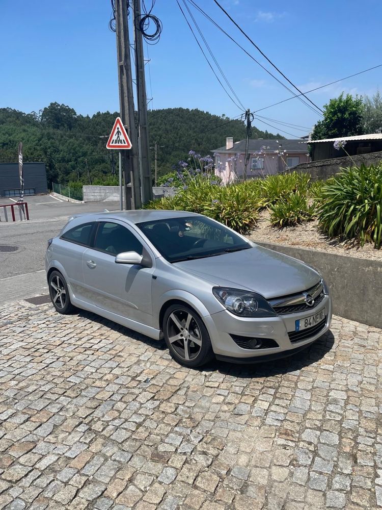 Opel Astra GTC 1.9 CDTI (120cv) – 2007