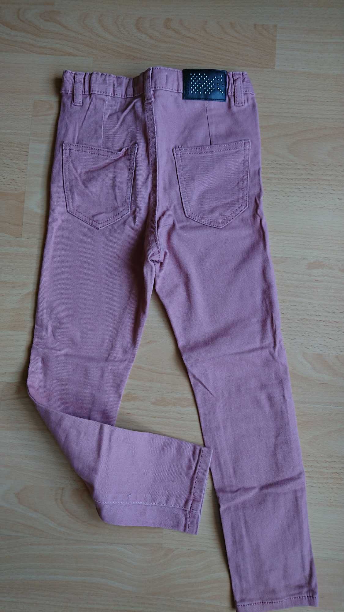 NOWE-BEZ METKI! Spodnie Jeansy slim fit skinny Reserved rozm.122
