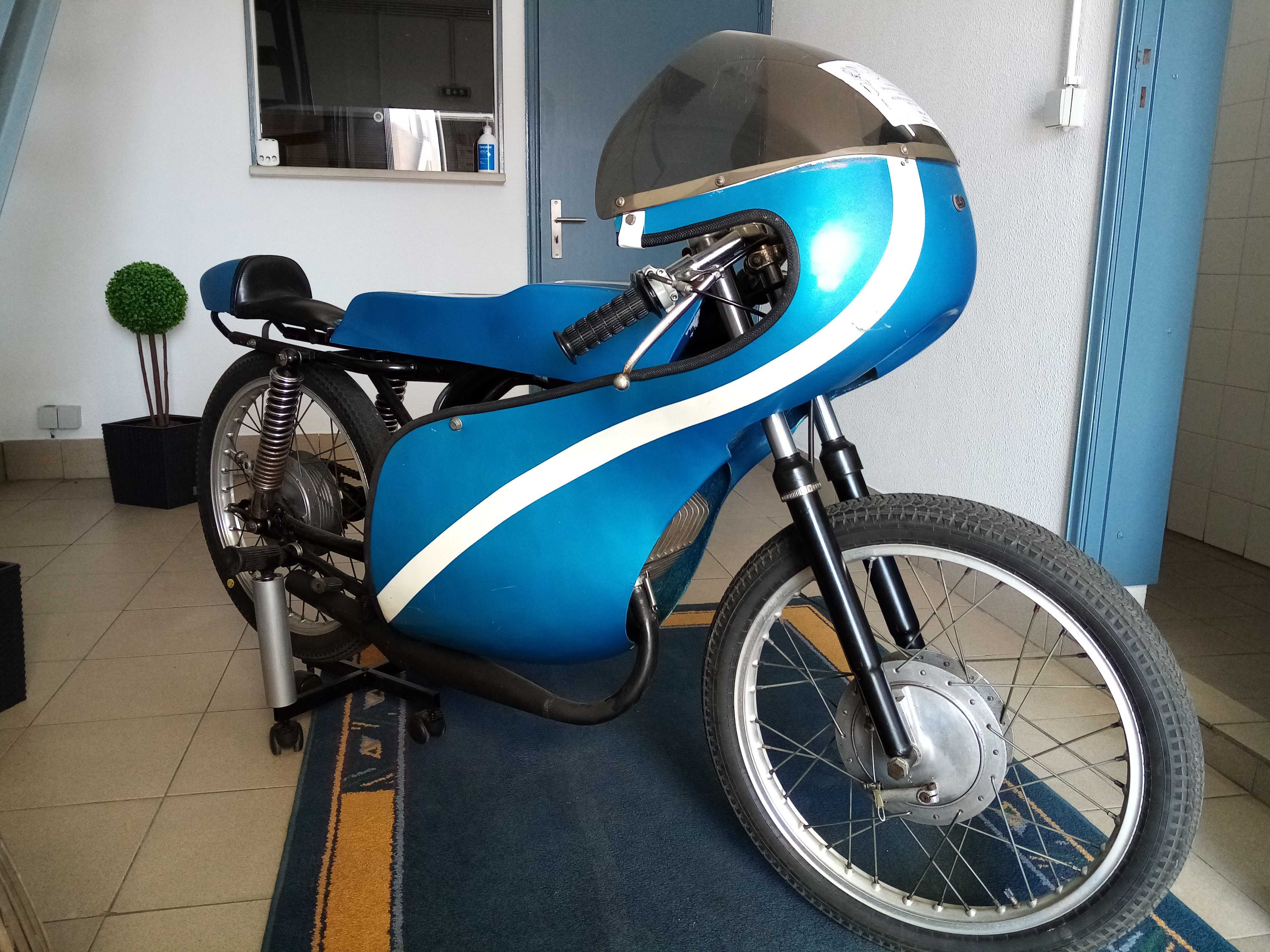 Mota de pista EFS 50cc (1980)