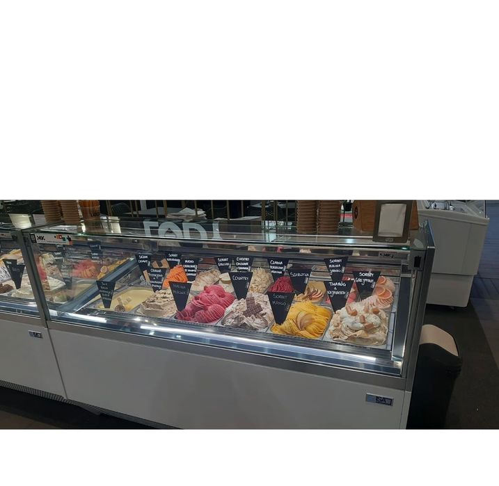 Witryna chłodnicza ISA SUPERCARPI – stan bardzo dobry – Okazja !