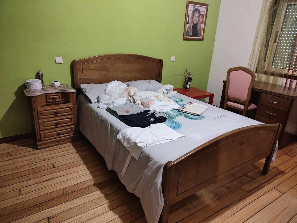 Quarto completo madeira
