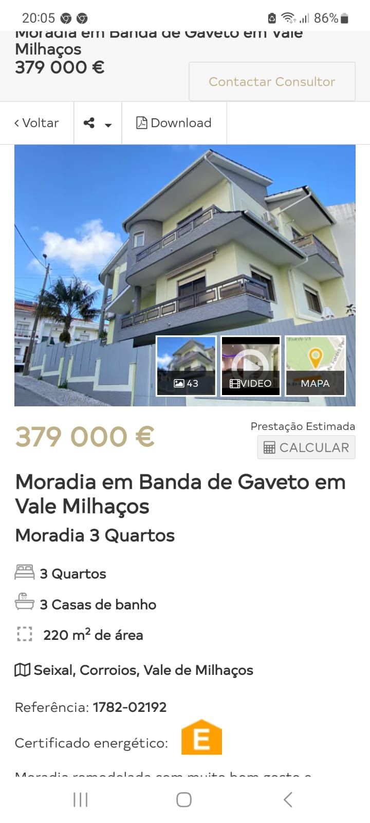 Moradia em banda de gaveto