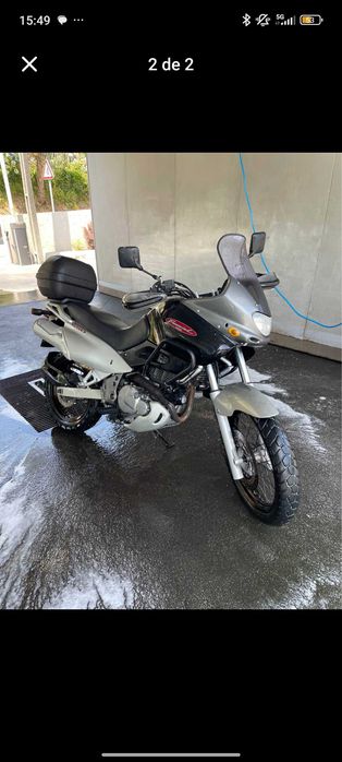 Mota Suzuki 650 freewind