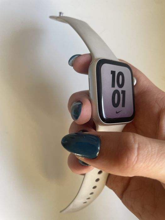 Apple Watch SE-40 mm