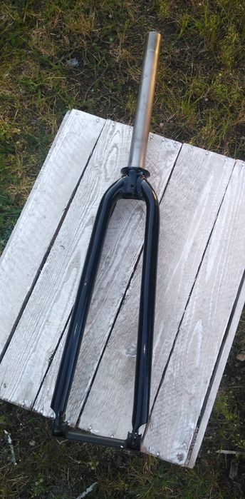 Widelec sztywny 28/26