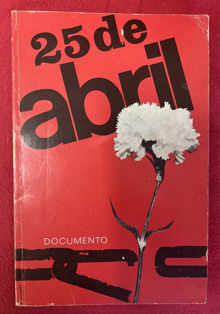 Livros sobre o 25 de Abril