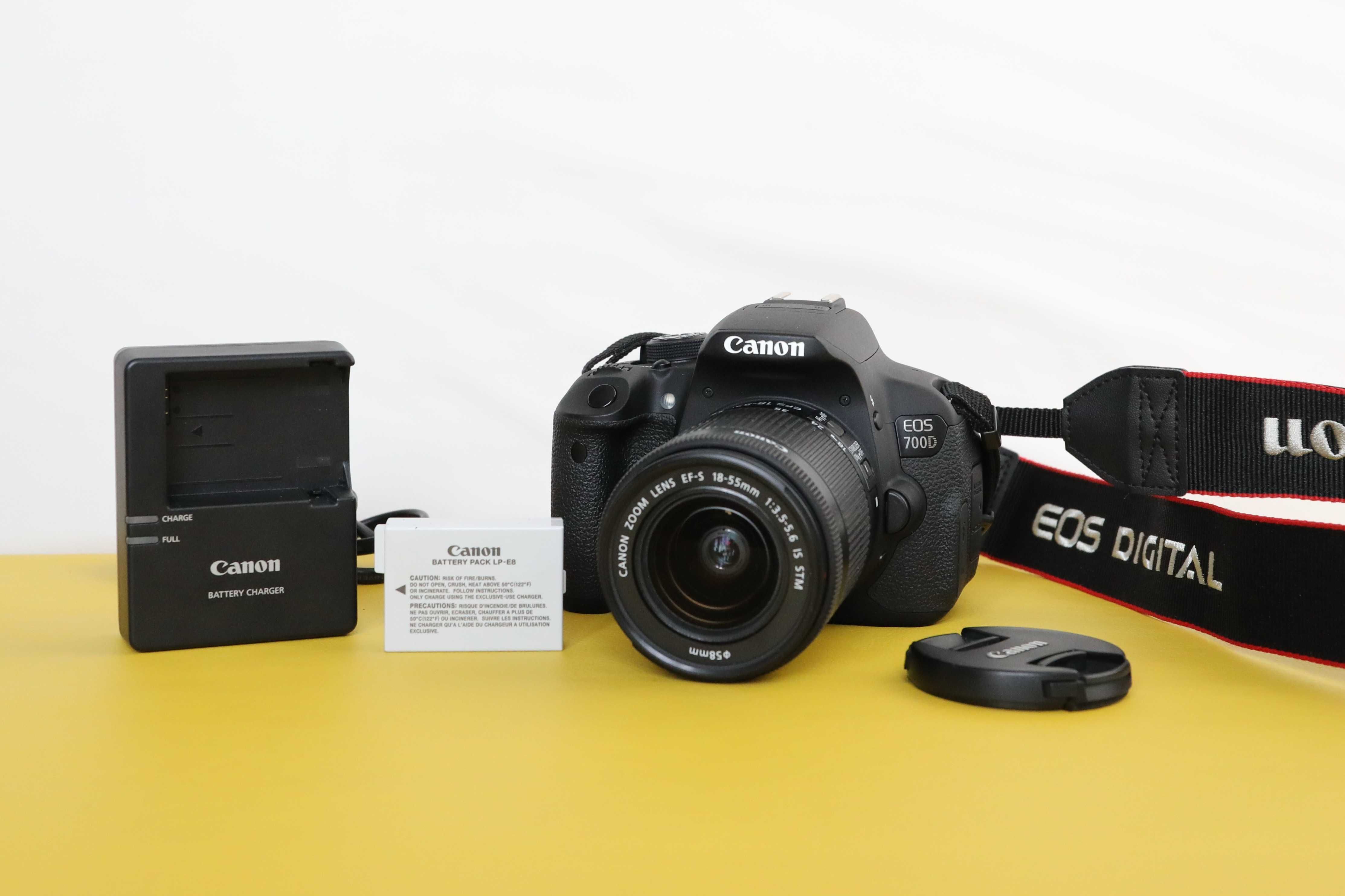 Canon 700D + obiekt 18-55 STM TYLKO 2,4tys zdjęć! SUPER Stan! Komplet!