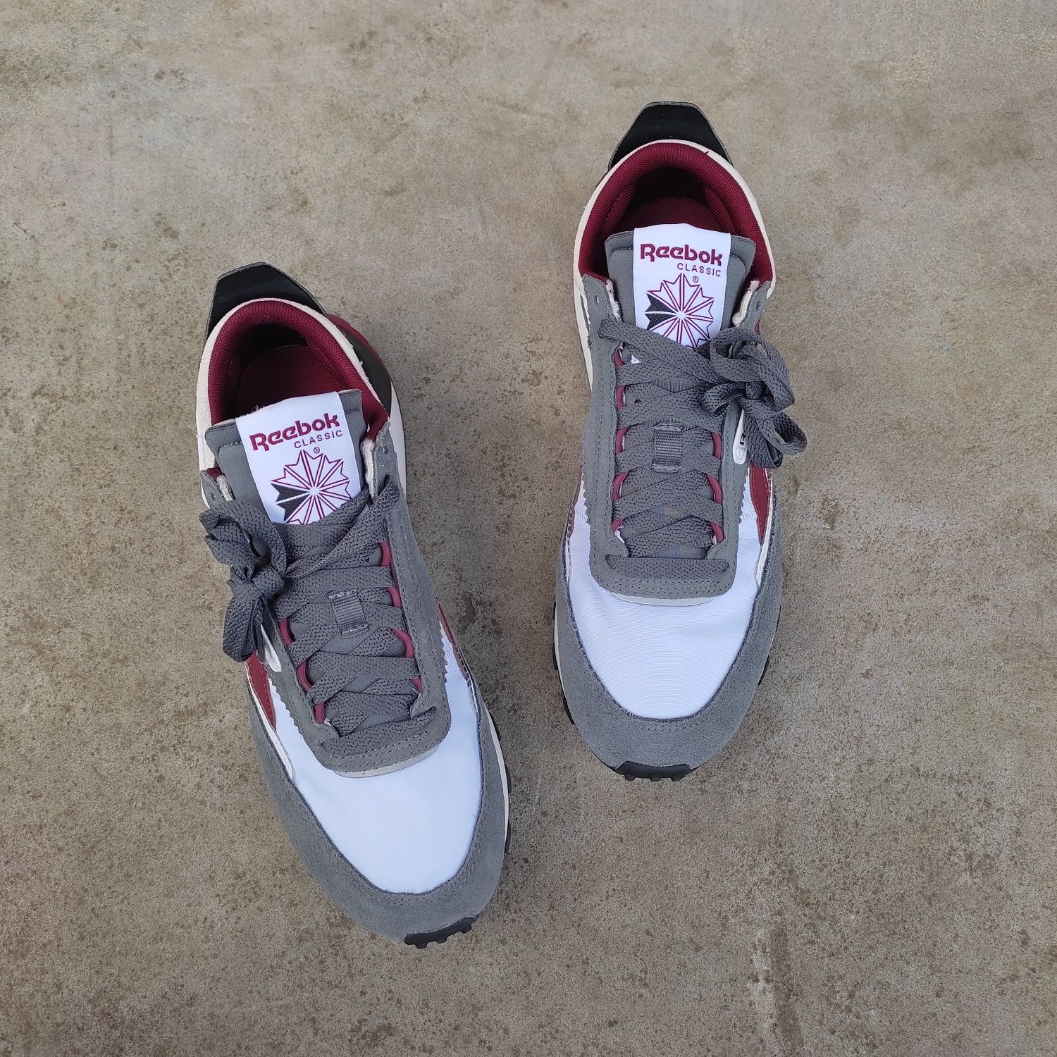 РОЗПАРОВКА! Reebok Classic Legacy
