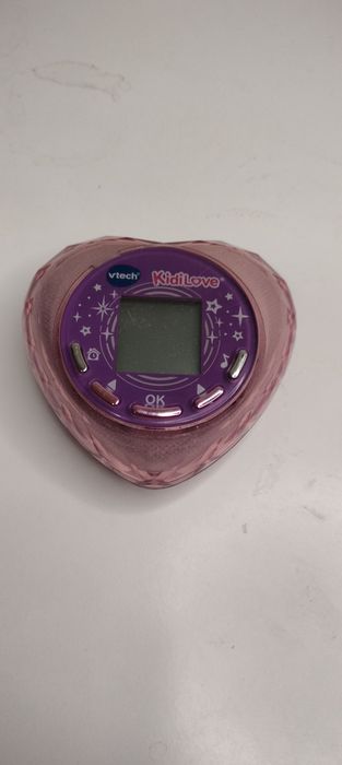 Tamagotchi Kidi love magiczne zwierzątko serce