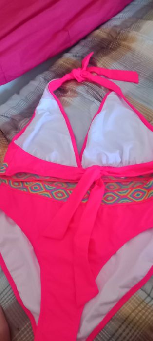 Biquínis novos tamanho grande
