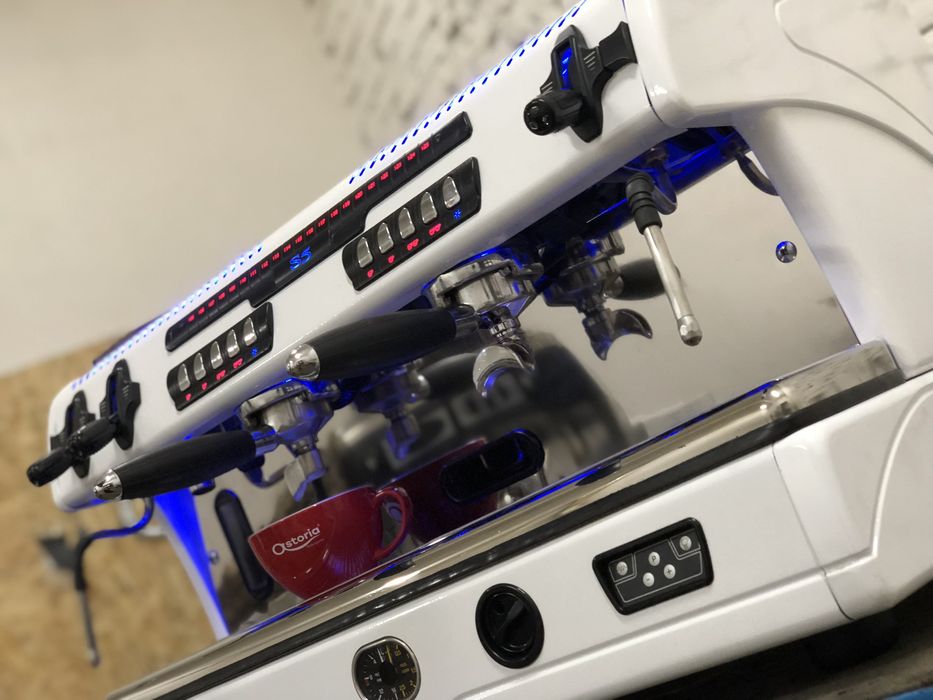 Професійна кавомашина La Spaziale S5 — зроби свою каву як в Італії