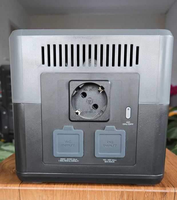 Зарядна станція S7, 700W, 384 Wh, LiFeO4 ДБЖ. Wi-Fi. Нова в упаковці