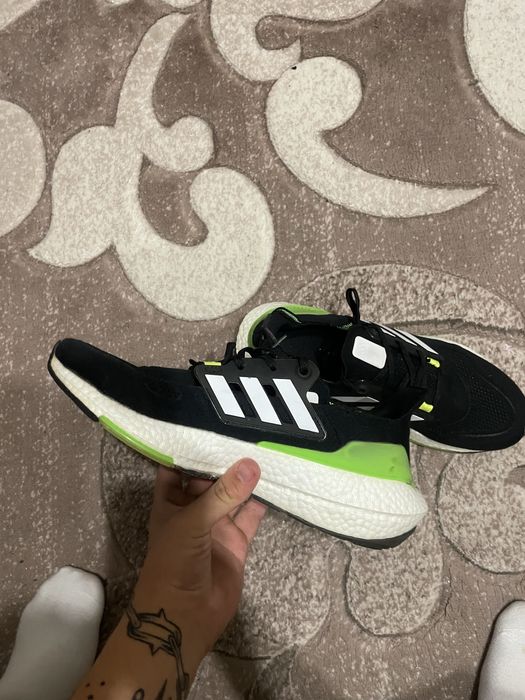 Кросівки Adidas Ultraboost