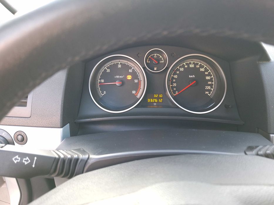 Sprzedam Opel Astra H Kombi 1.9 CDTI