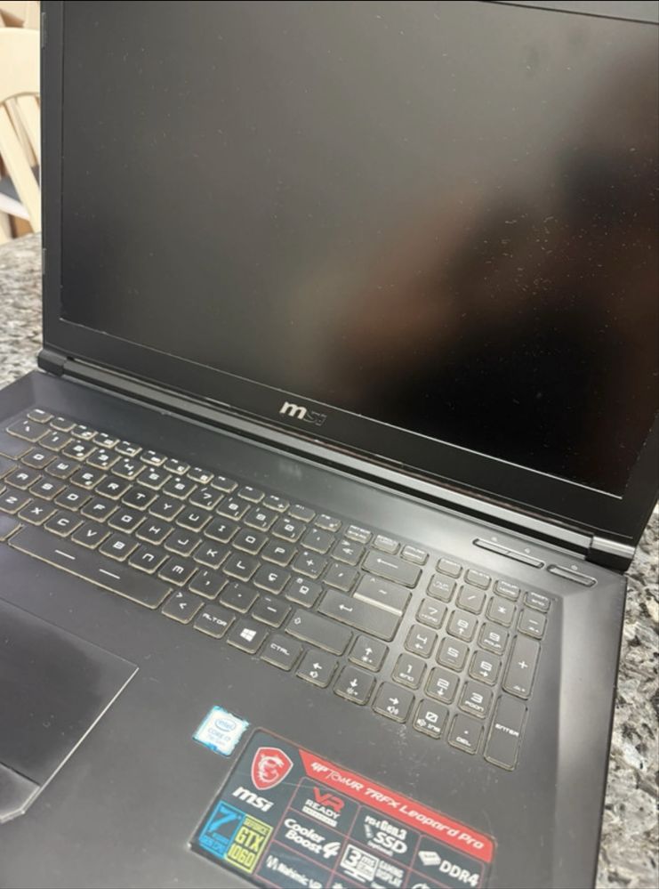 Computador portátil MSI