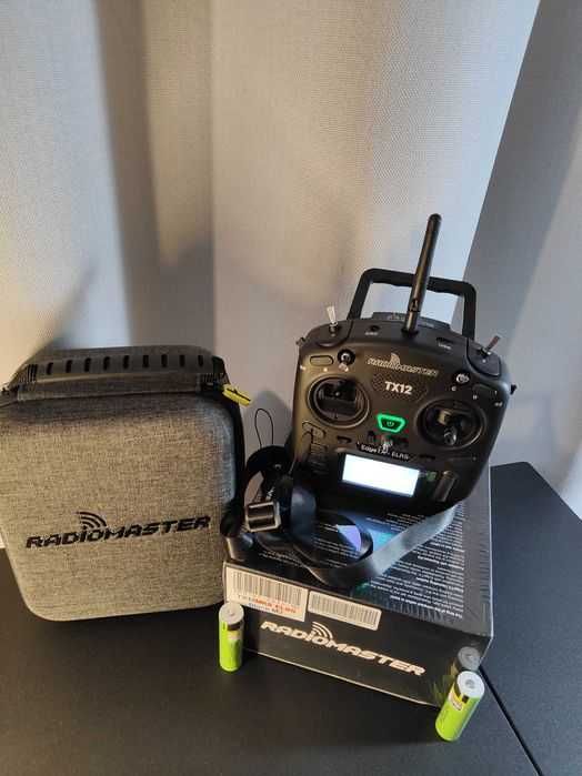 Radiomaster TX12 MKII Новий ERLS FCC Кейс Акумулятори 18650