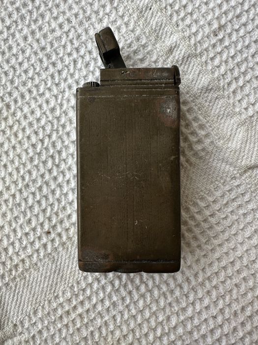 2 Isqueiros Vintage Spitfire – Inglaterra (anos 1940–1950)