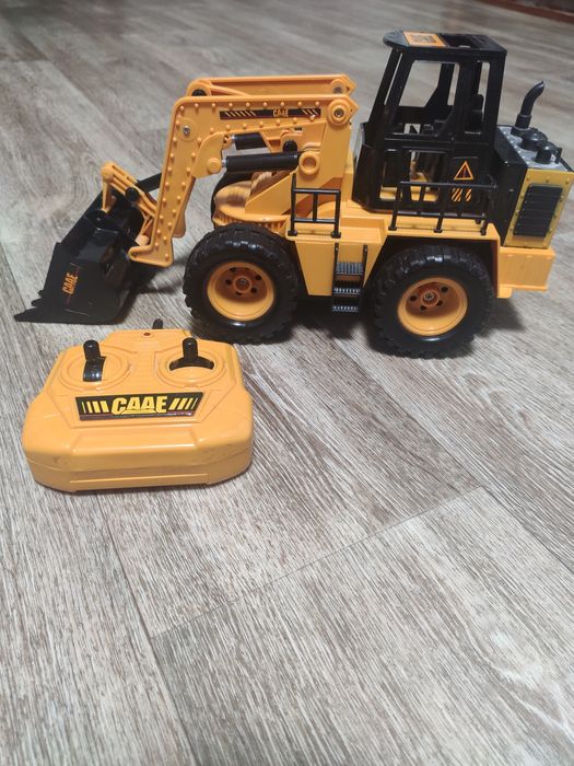 Бульдозер на радіокеруванні