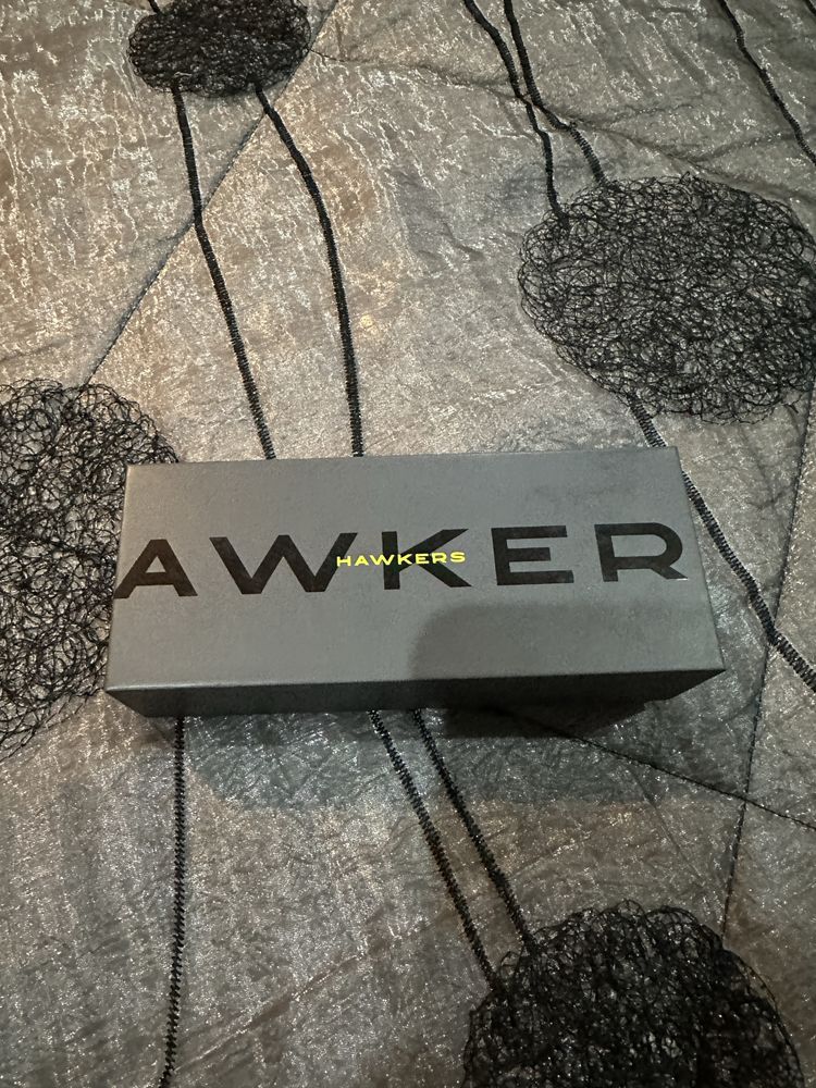 Óculos de Sol Hawkers novos