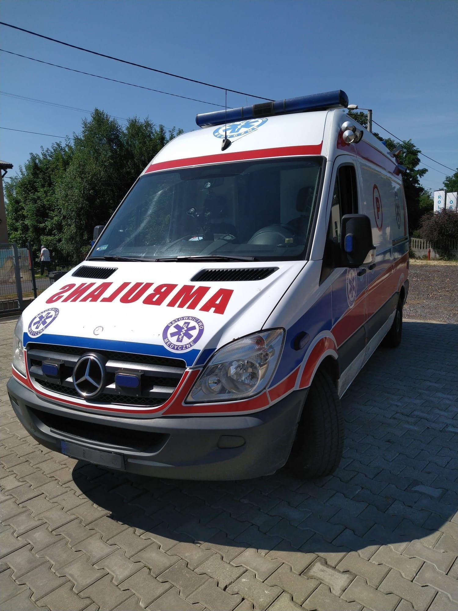 Transport medyczny, przewóz pacjentów wynajem ambulansu
