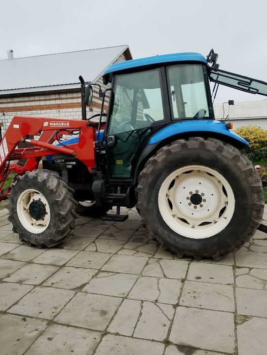 New holland TD85D 2003r  z Turem,  
Sprowadzony z Francji

9700 m