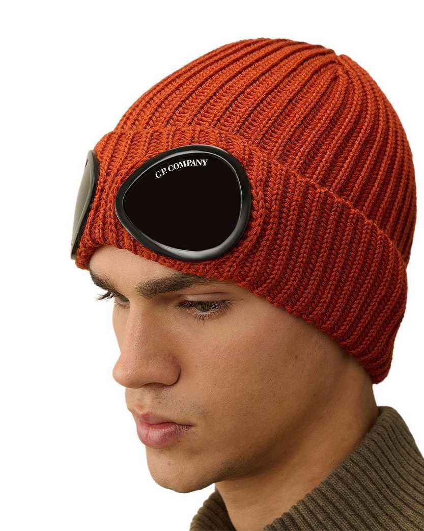 Шапка C.P. Company Extra Fine Merino Wool Goggle Beanie Bombay Brown