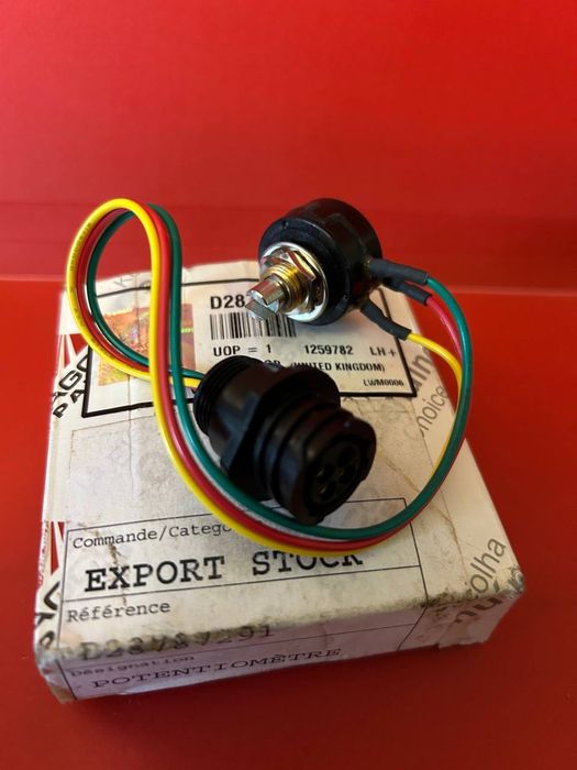 Потенціометр D28787291