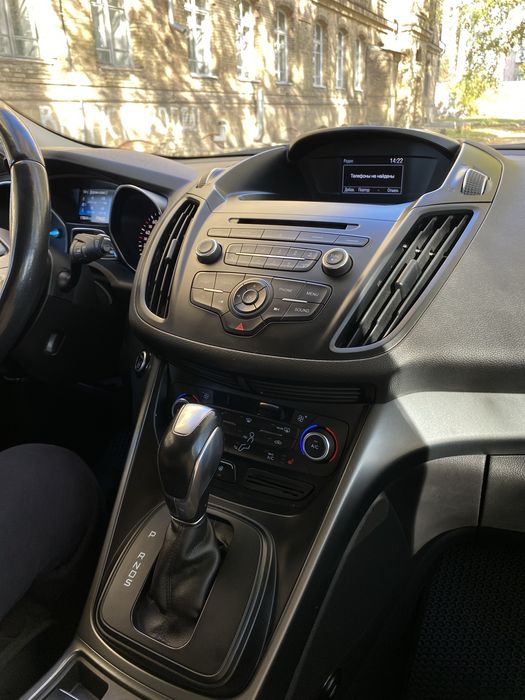 Продам Ford Kuga