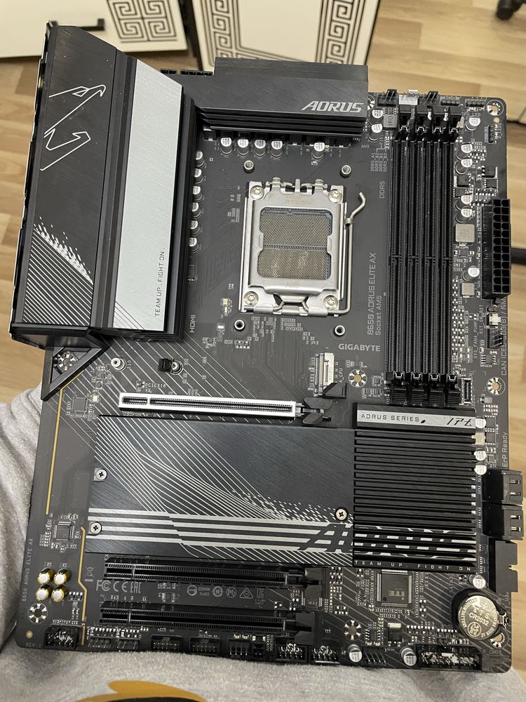 Материнка Gigabyte B650 AORUS ELITE AX (Дефект)