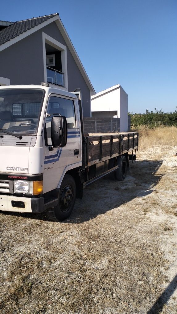 Mitsubishi Canter FE444