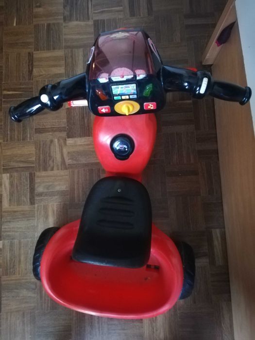 Triciclo Faísca McQueen