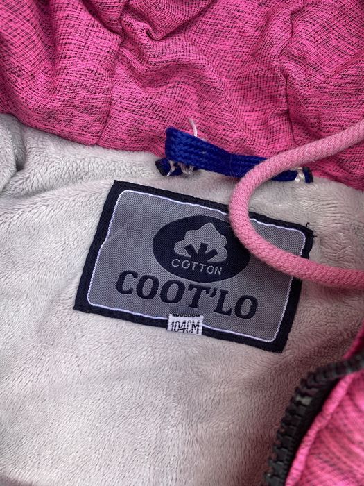 Зимова куртка на дівчинку