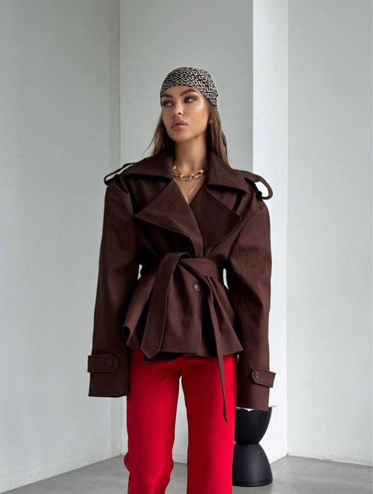 Тренч зара zara укороченный короткий бежевый косуха кожанка куртка