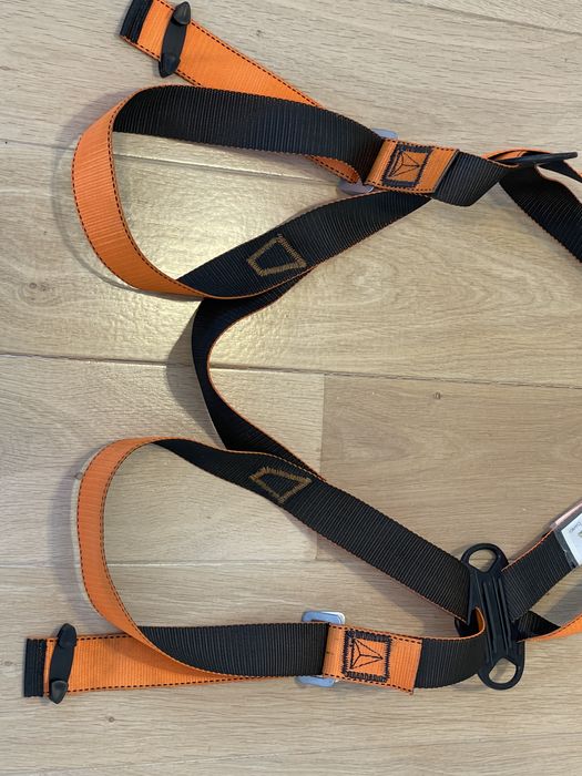 Zestaw asekuracyjny ELARA Delta Plus, Szelki do prac na wysokościach