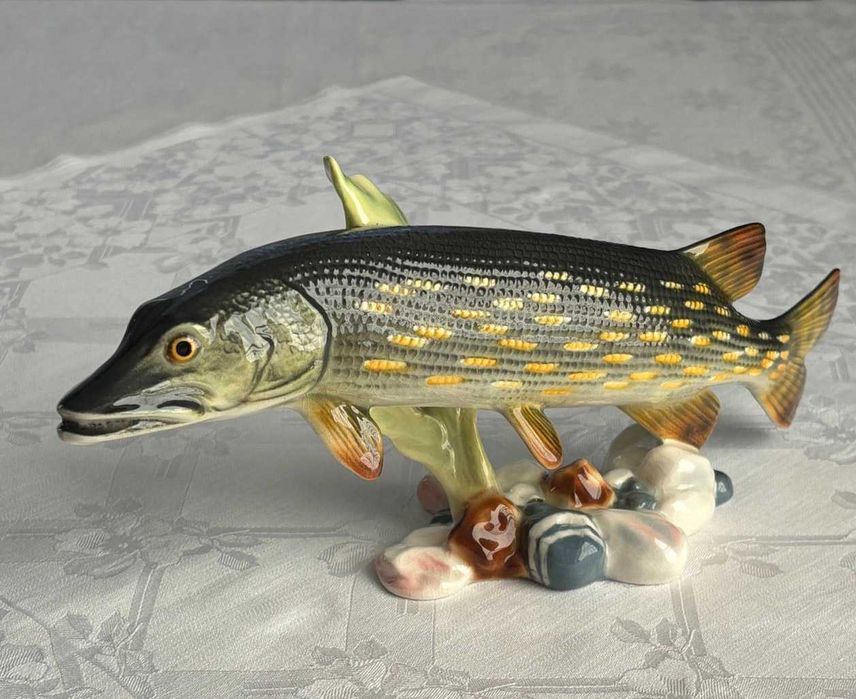 Figurka Szczupak ryba duża 25 cm Goebel porcelana