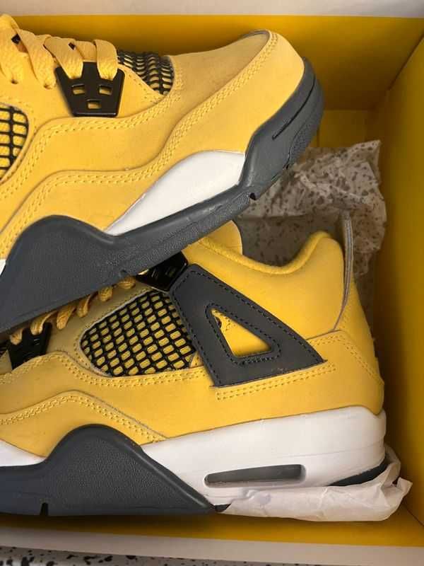 Jordan 4 Retro Lightning EU.46