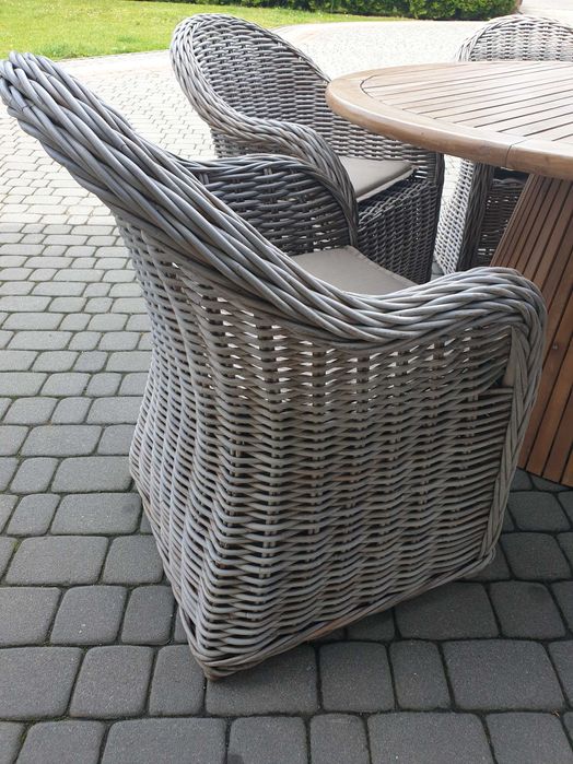 Meble ogrodowe 6 foteli z naturalnego rattanu + stół z drzewa tekowego
