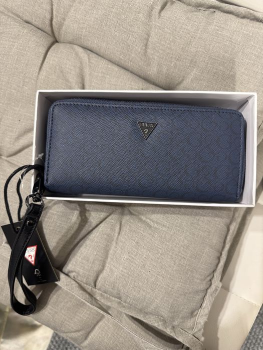 Продам Кошелек guess синий