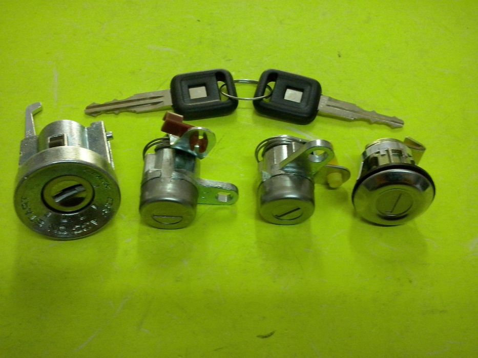 Kit canhões portas e ignição com chaves completo Opel Campo B 1997 -