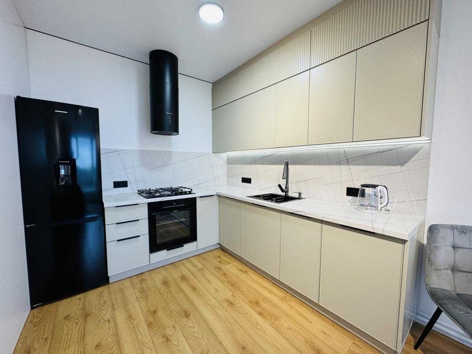 БЕЗ КОМІСІЇ! цікава ОДНОКІМНАТНА квартира в центрі міста. ГАЗ