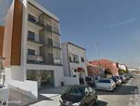 Excelente loja com 112 m2 + terraço com 74 m2 + 12 m2 de terraço fr...