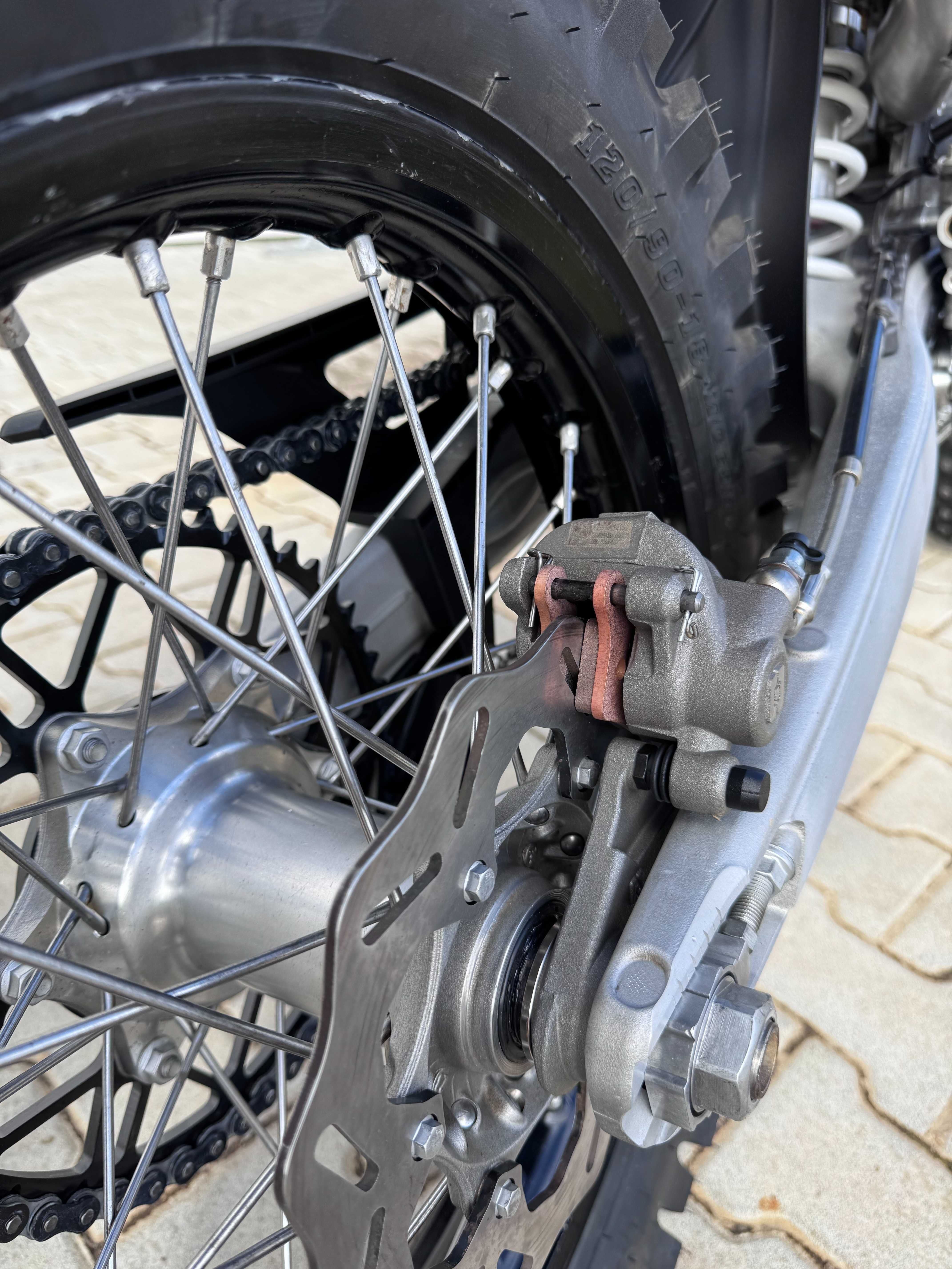Husqvarna FE 450
