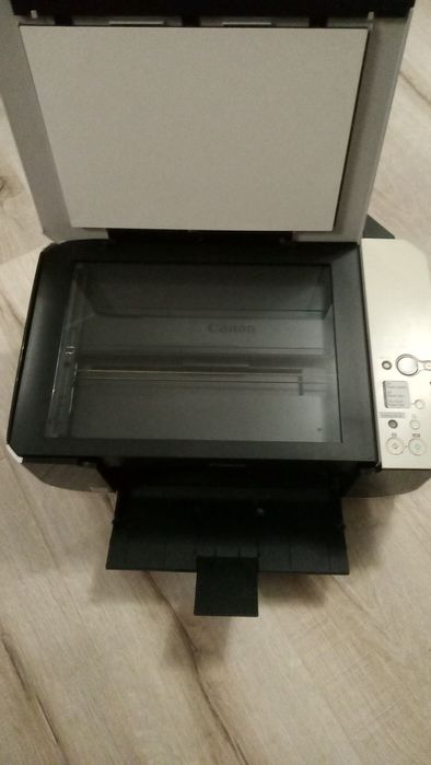 Drukarka Canon ze skanerem