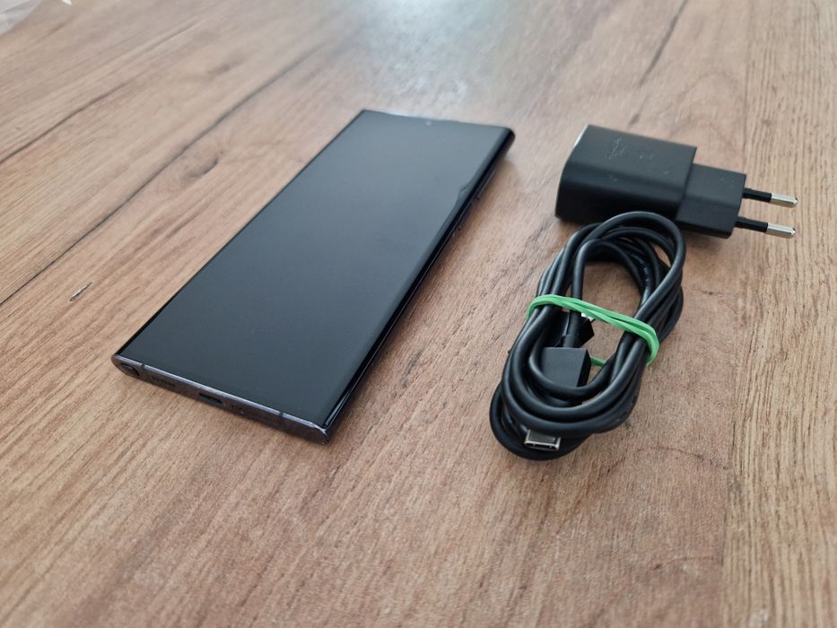 Smartfon Samsung S22 Ultra 12/512gb Brak BLOKAD Gwarancja ZESTAW