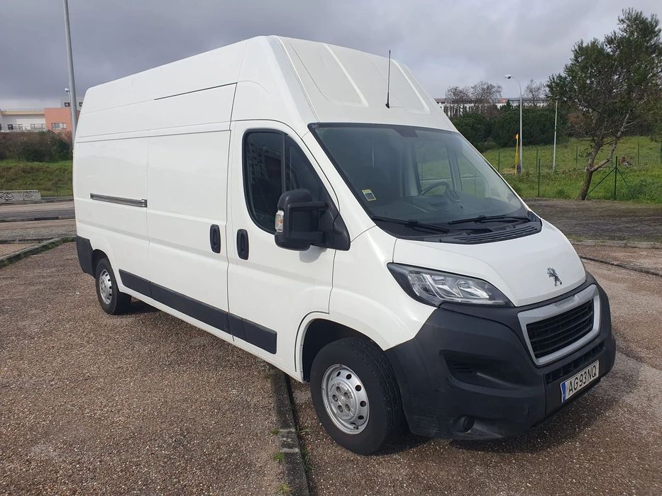 Peugeot Boxer 2.2 BlueHDI L3H3 Pro