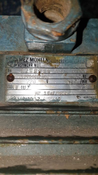Silnik jednofazowy około 0,5 kW